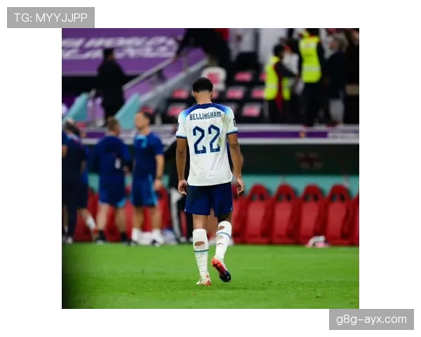 贝林厄姆任意球建功，助力球队关键战役获胜