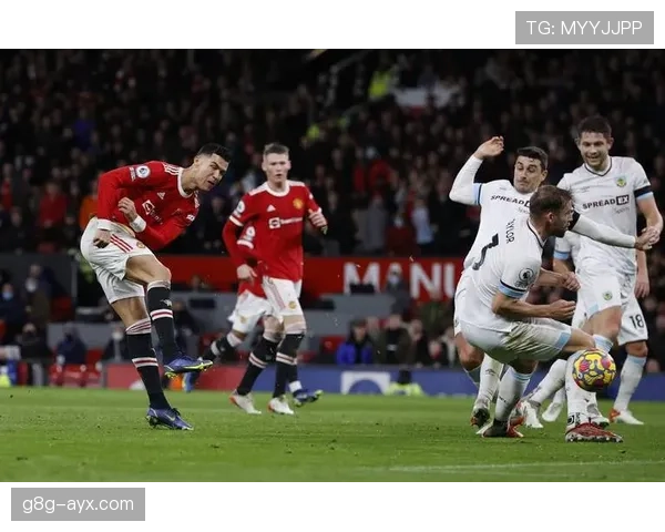 红牛竞技场上演德甲巅峰对决，球队新赛季备战状态火热