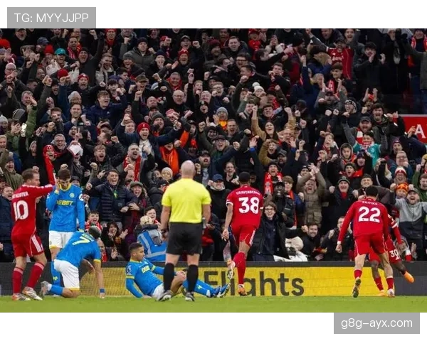 刘易斯·哈利状态回升助力球队再获英超胜利