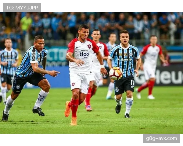 乌拉圭队边路进攻闪耀，精妙配合助球队力克强敌成功夺冠