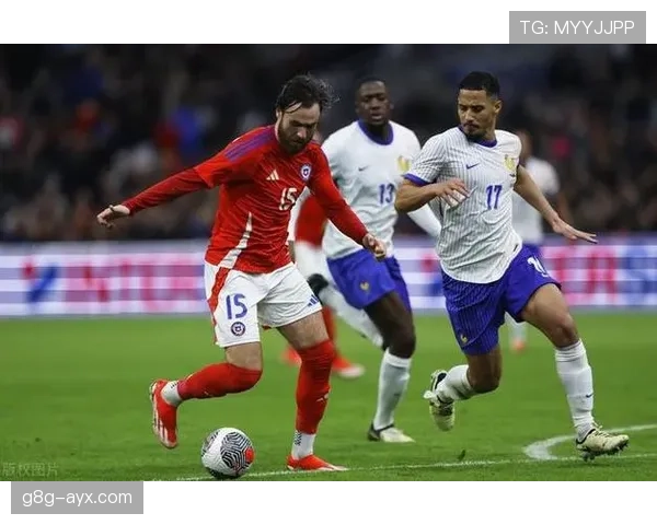 亨克阵容深度解析：关键球员状态回暖，新赛季前景备受期待