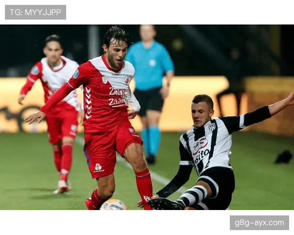 乌德勒支关键球员近期表现稳健,持续提升球队竞争力