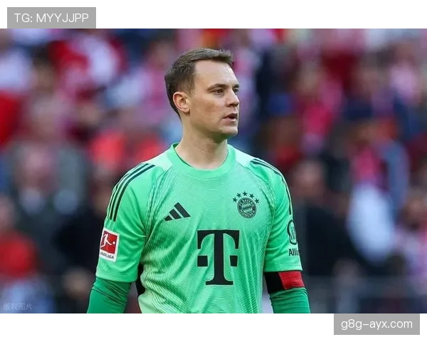 从德甲新星到拜仁门神:诺伊尔的生涯跃迁 从德甲新星到拜仁门神:诺伊尔的生涯跃迁