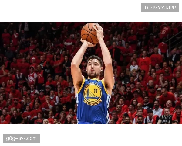 克莱·汤普森三分出手增加带动球队外线空间拉开格局